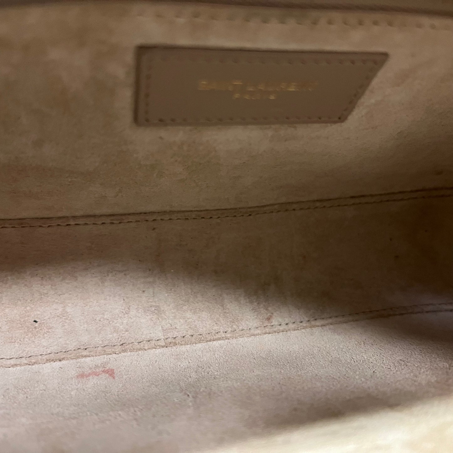 SAINT LAURENT LE 5 À 7 Shoulder Bag in Blanc Vintage