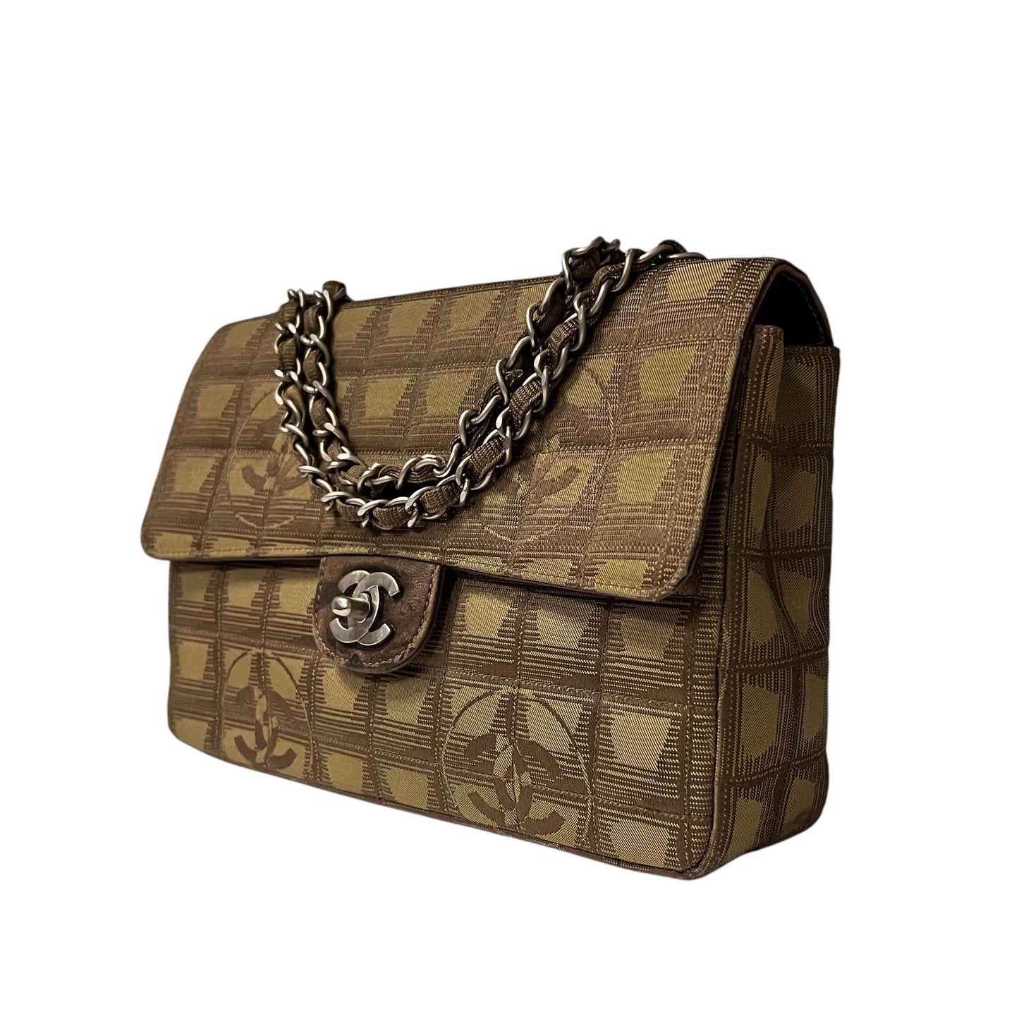 CHANEL Chocolate Bar Flap Bag