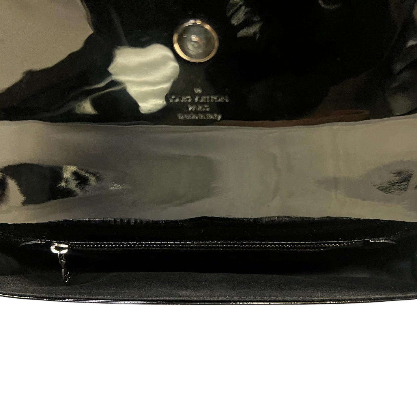 LOUIS VUITTON Electric Epi Sobe Clutch