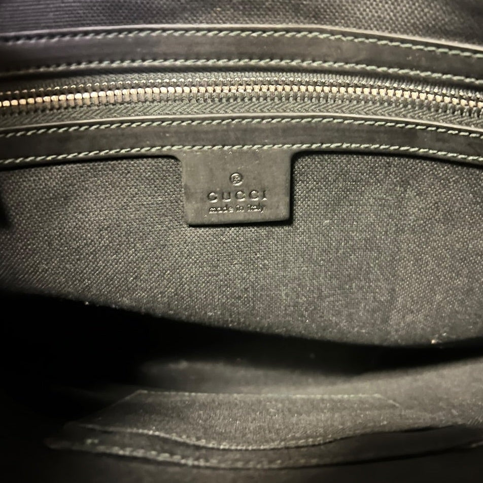GUCCI GG Supreme Messenger Bag