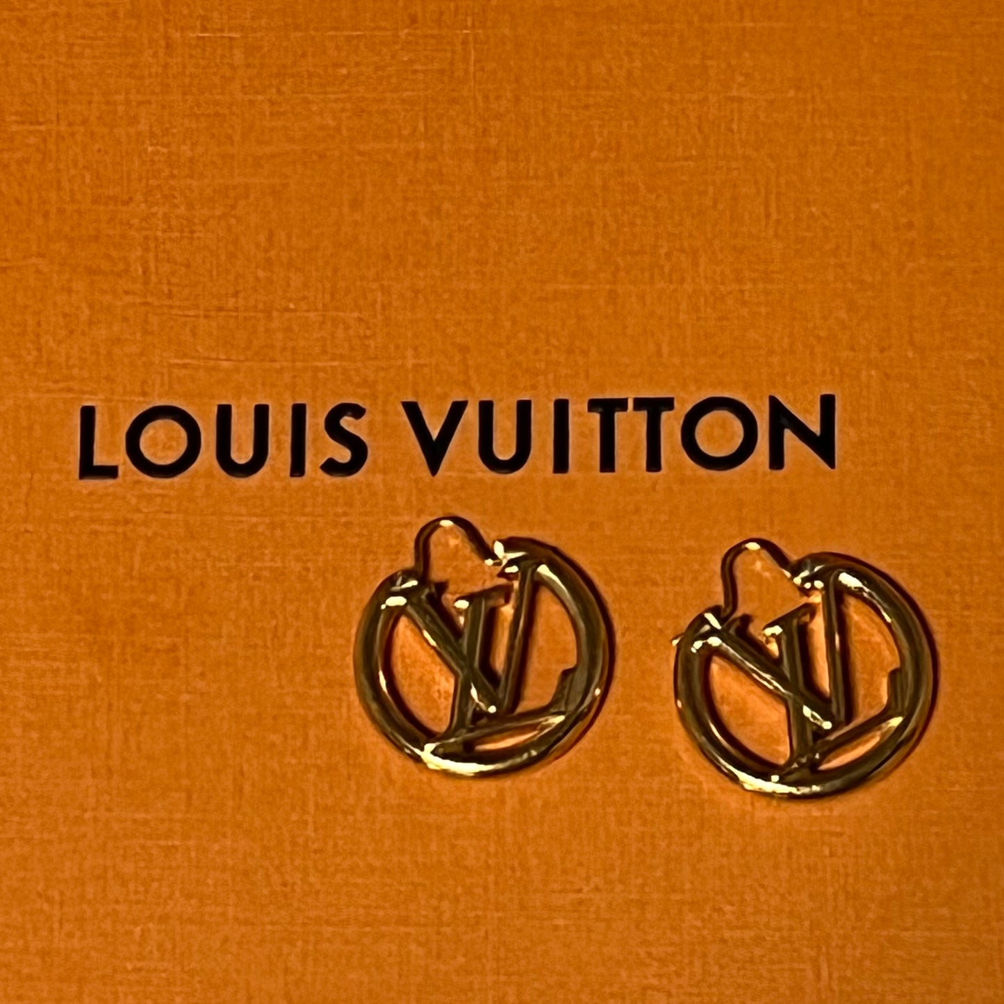 LOUIS VUITTON Louise PM Hoop Earrings
