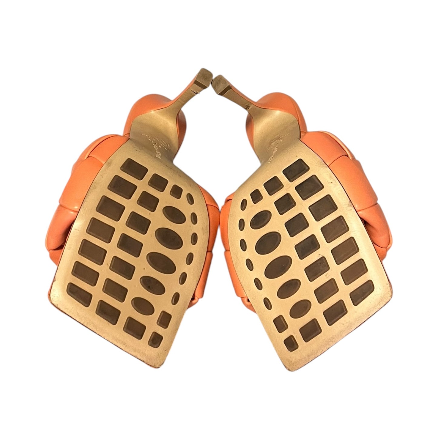 BOTTEGA VENETA Lido Mules in Melon | 37.5
