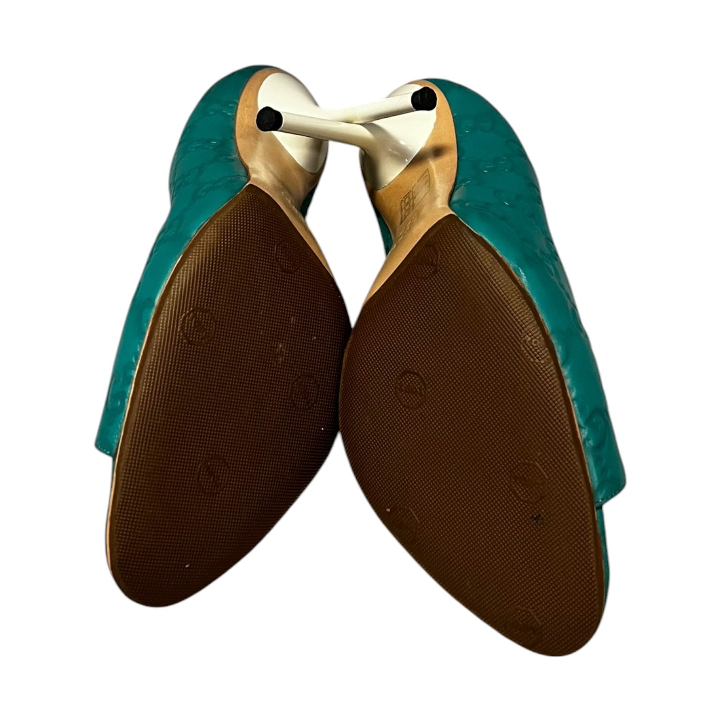 GUCCI Guccissima Peeptoe Pumps | 38.5