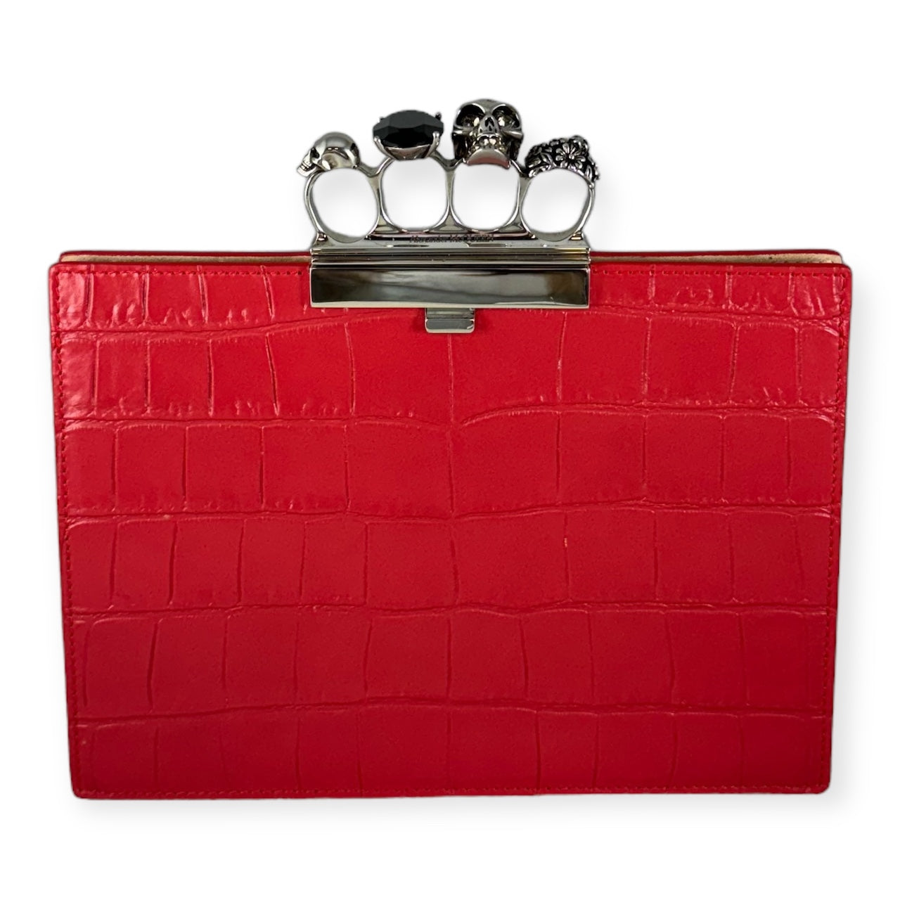 ALEXANDER MCQUEEN Embossed Knuckle Clutch in Red