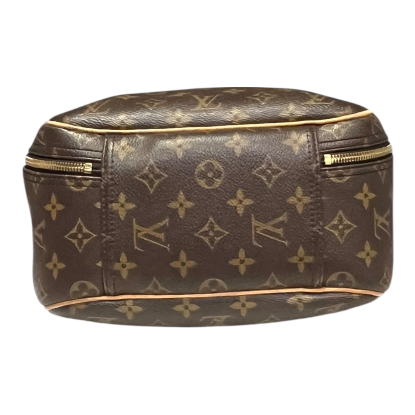 LOUIS VUITTON Monogram Excursion