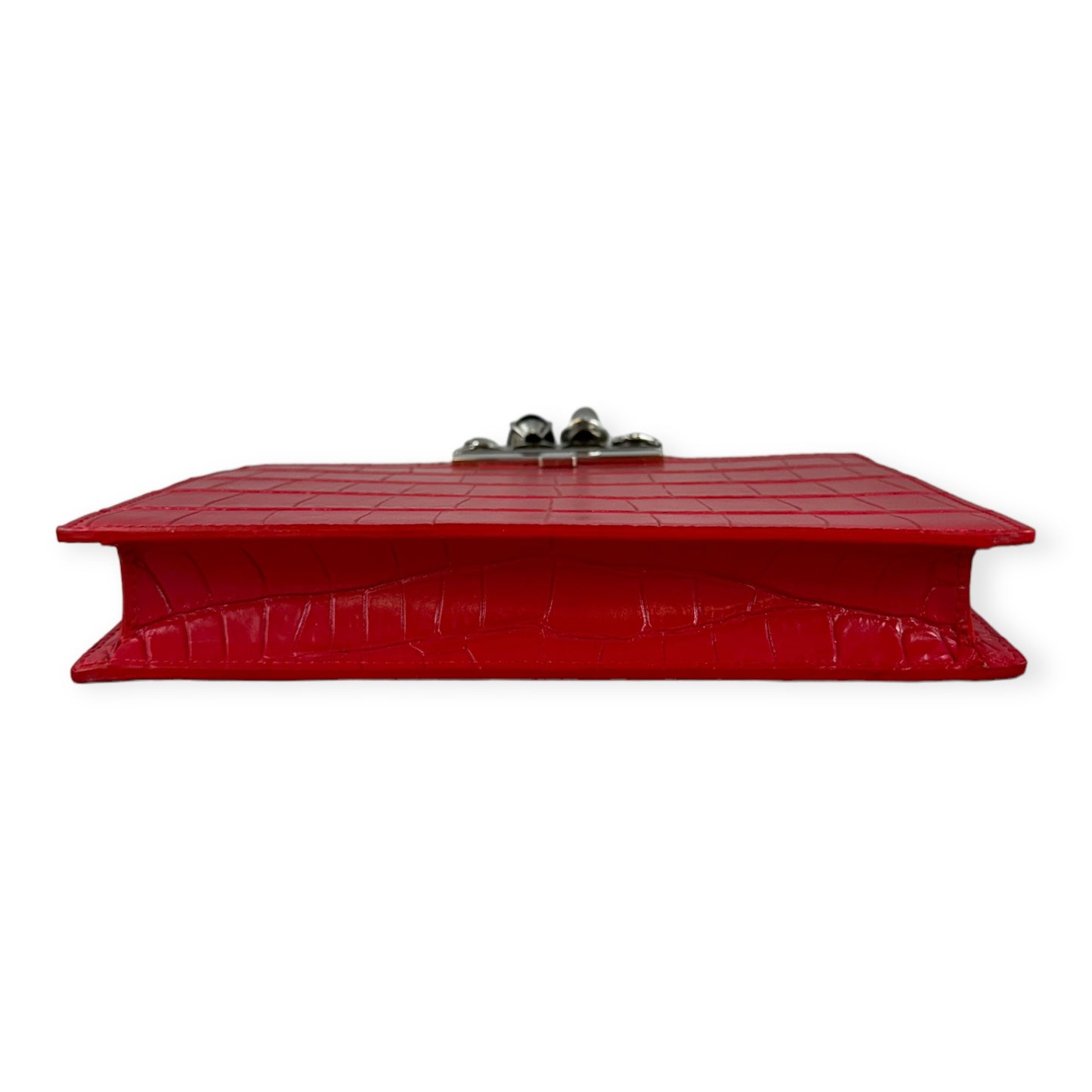 ALEXANDER MCQUEEN Embossed Knuckle Clutch in Red