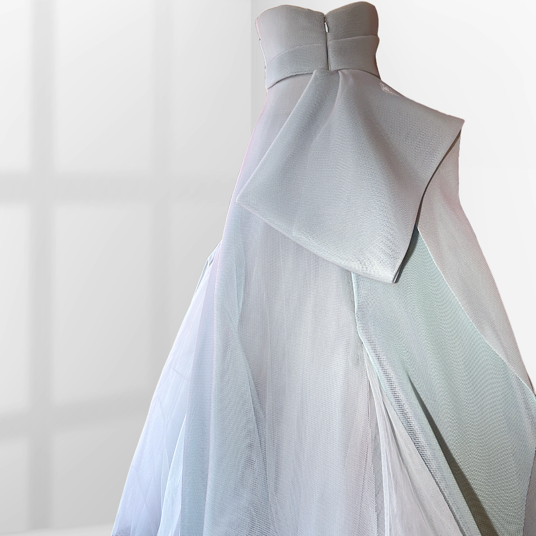 MONIQUE LHUILLIER Ball Gown | 10