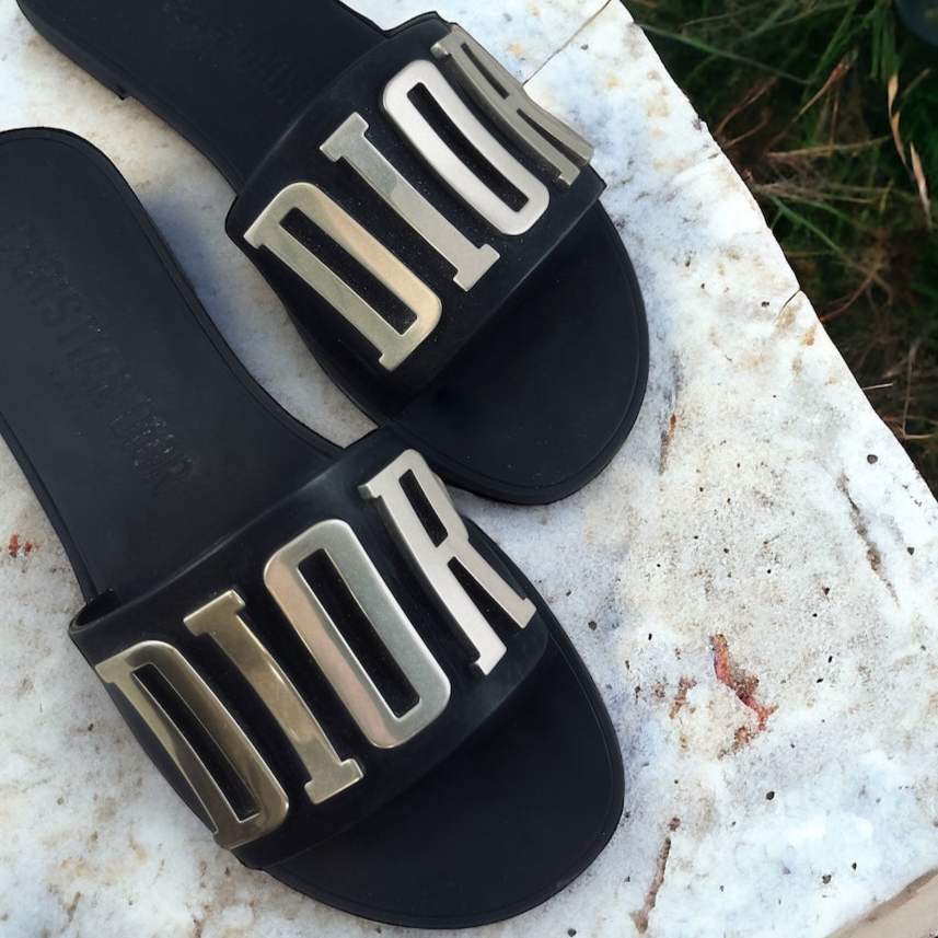 DIOR DIORevolution Slides in Black | Size 37