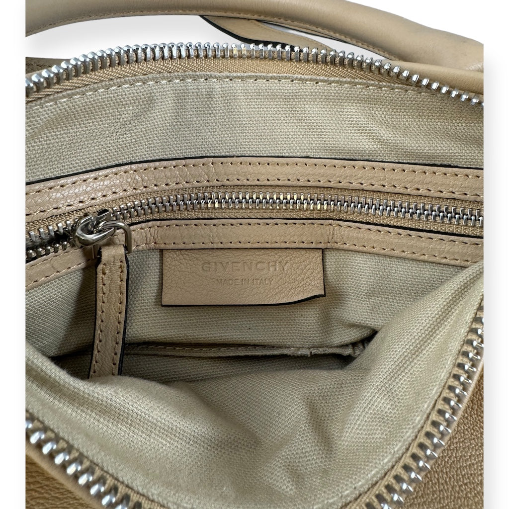 GIVENCHY Pandora Bag in Nude
