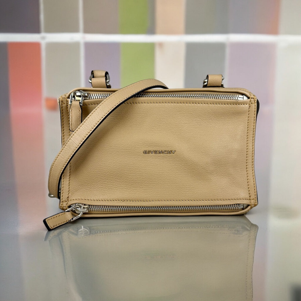 GIVENCHY Pandora Bag in Nude