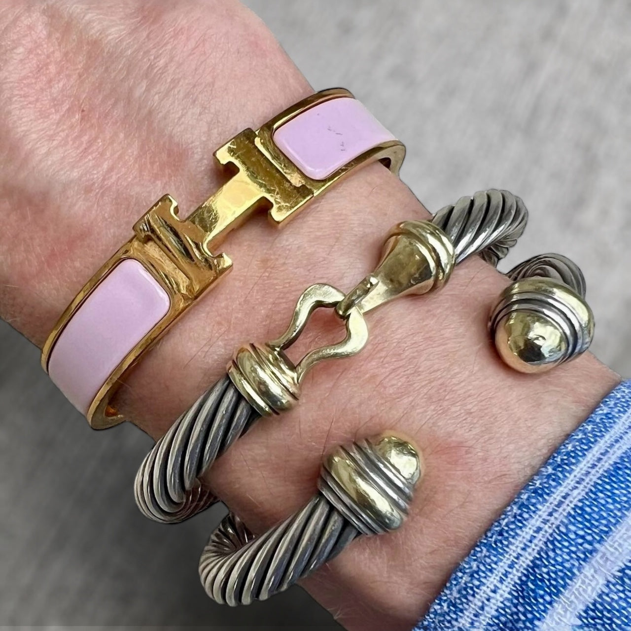 HERMES Clic H Bracelet in Pink | Size Small