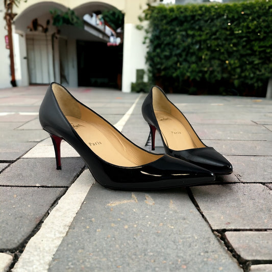 CHRISTIAN LOUBOUTIN Patent Midheel Pumps in Black | Size 38.5