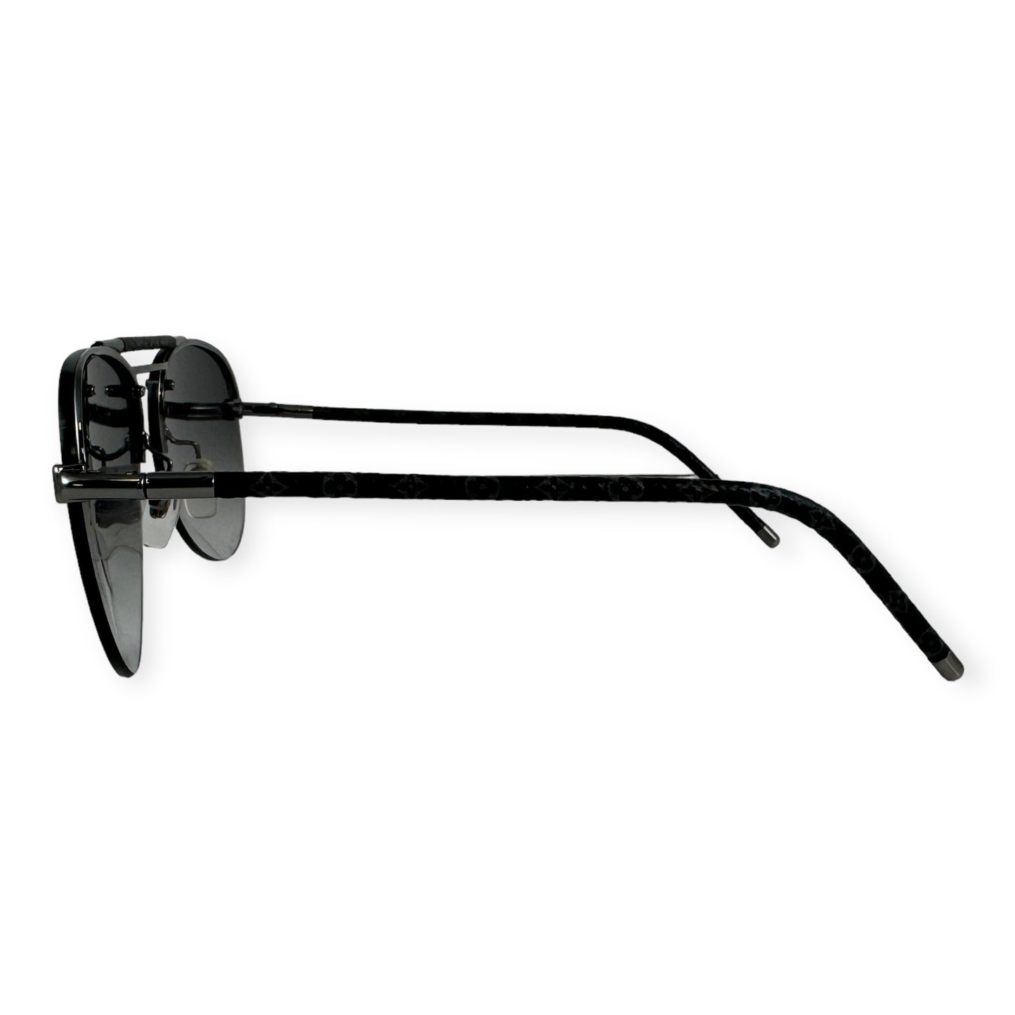 LOUIS VUITTON Monogram Aviator Sunglasses in Gray