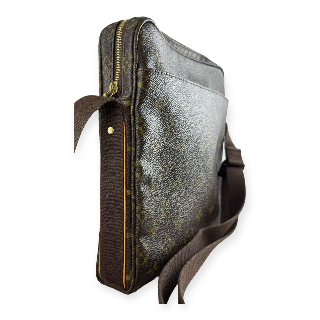 LOUIS VUITTON Monogram Messenger