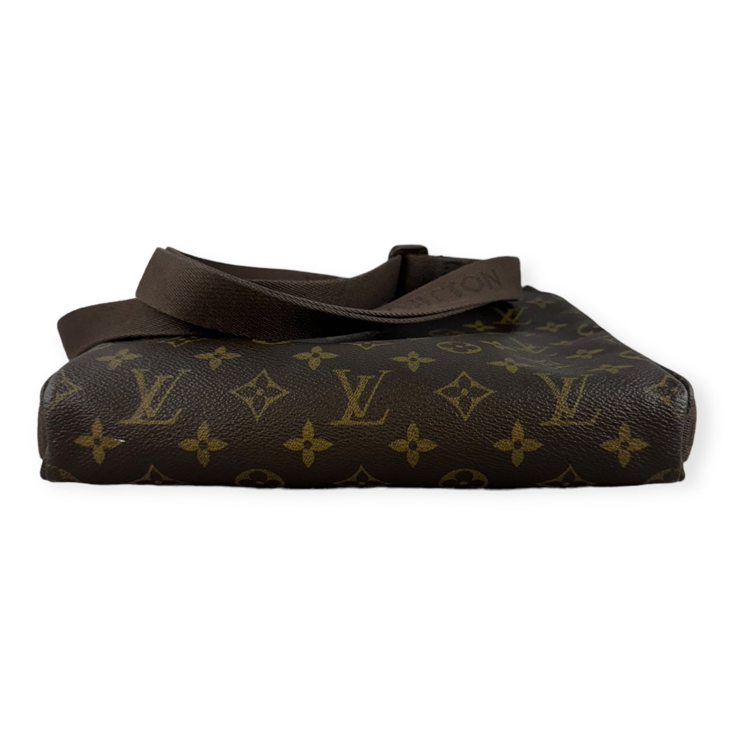 LOUIS VUITTON Monogram Messenger