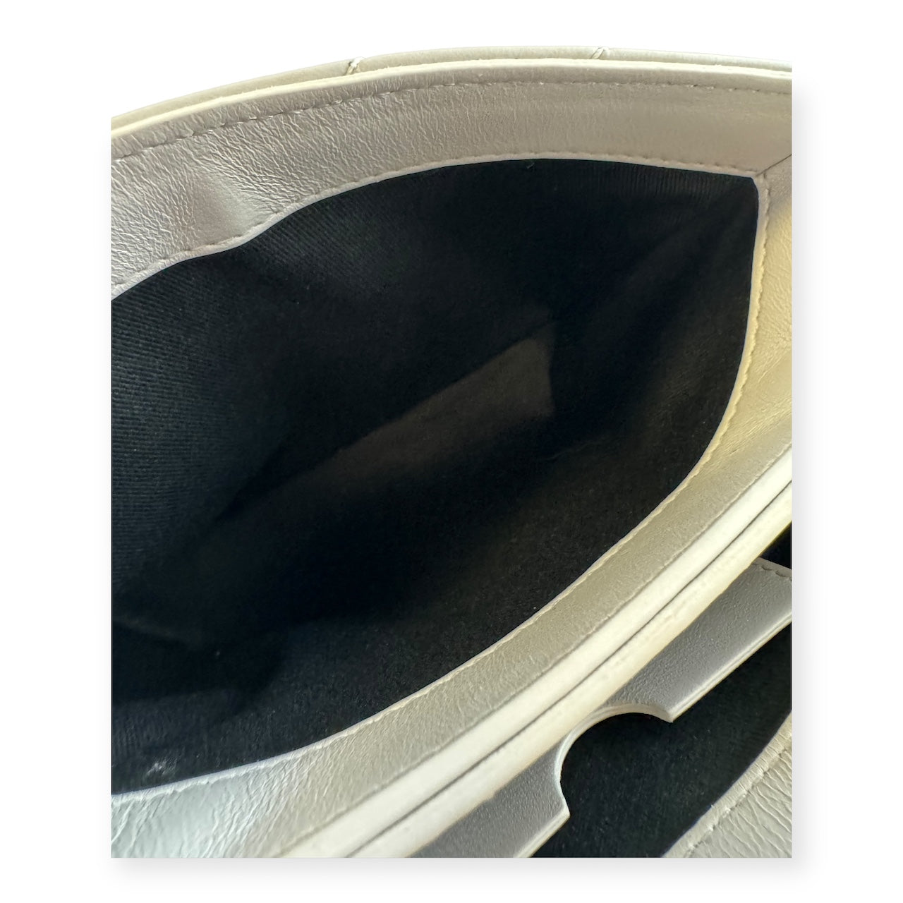 OFF-WHITE Jackhammer 17 Shoulder Bag in White
