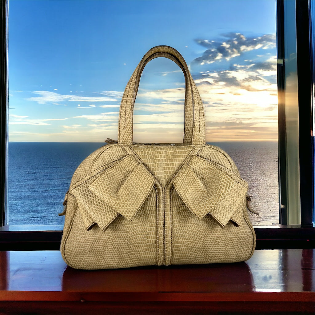 SAINT LAURENT Sac Y Bow Handbag in Nude