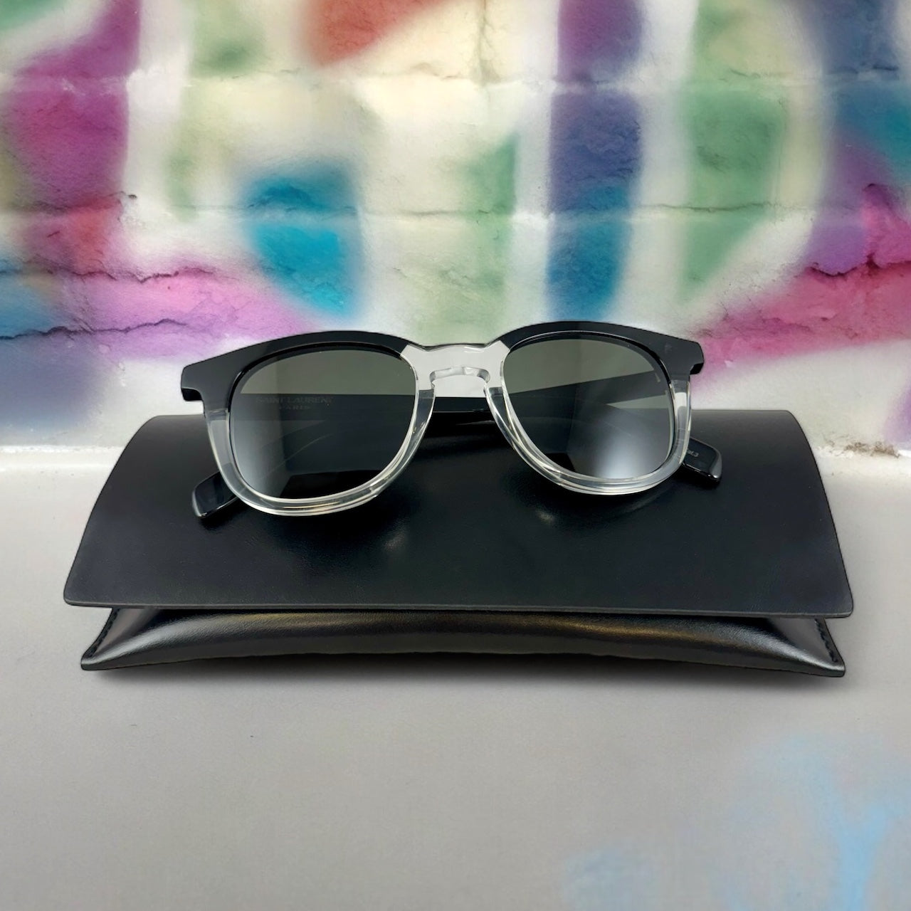 SAINT LAURENT SL143 Sunglasses in Black