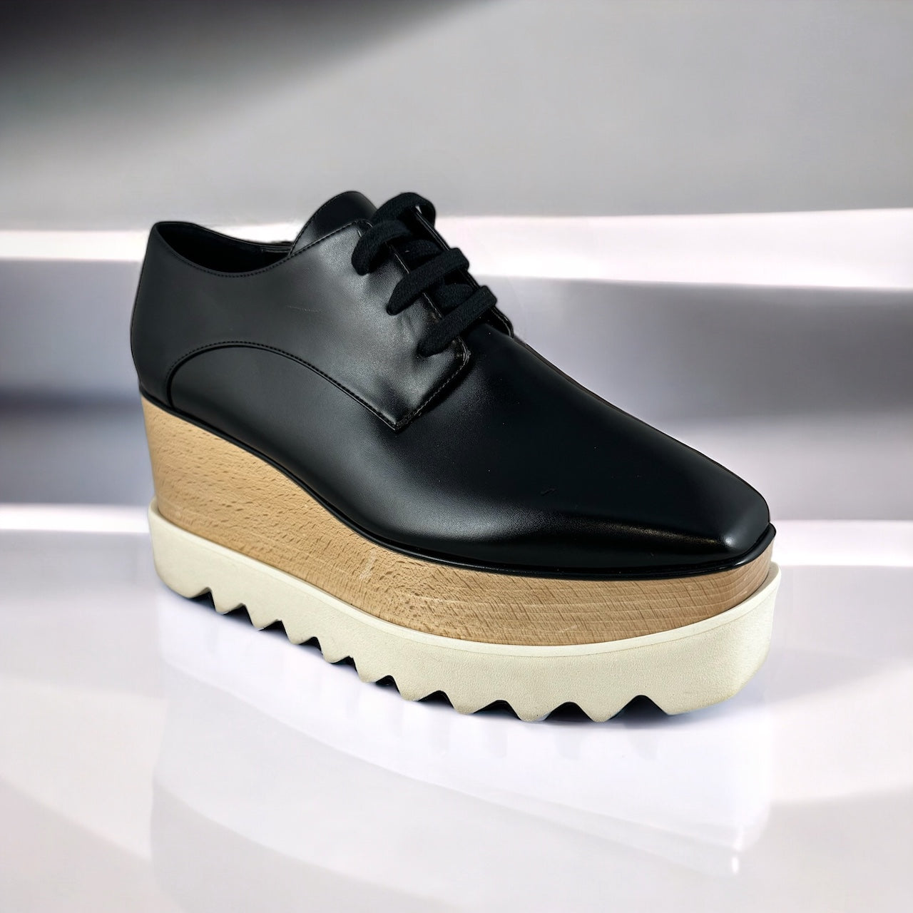 STELLA MCCARTNEY Elyse Platform Lace-Up Sneakers in Black | Size 37