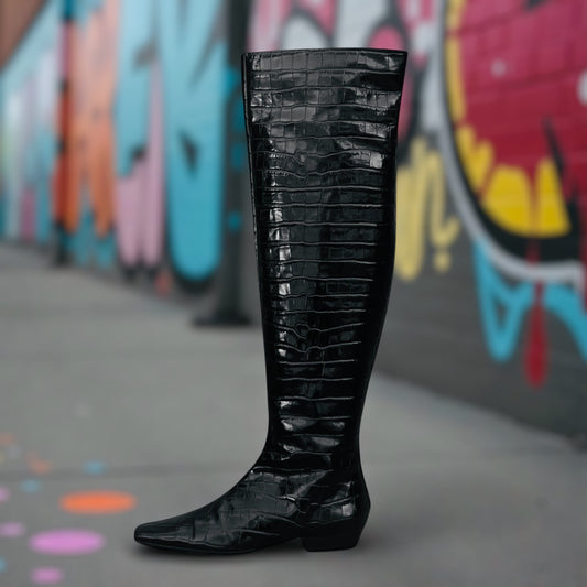 TOTEME Croc Embossed Boots in. Black | 39