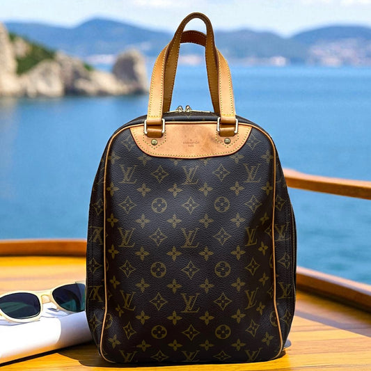 LOUIS VUITTON Monogram Excursion