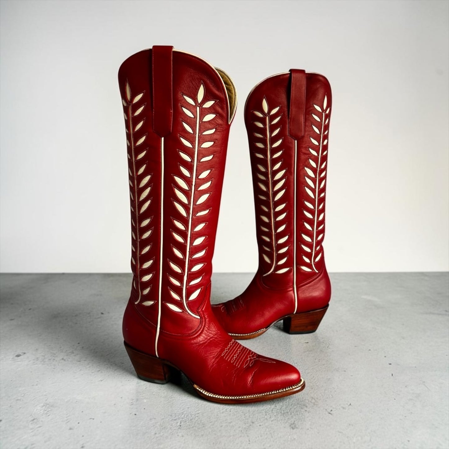 PETITE PALOMA Rory Cowgirl Boots in Red & Ivory | 37.5