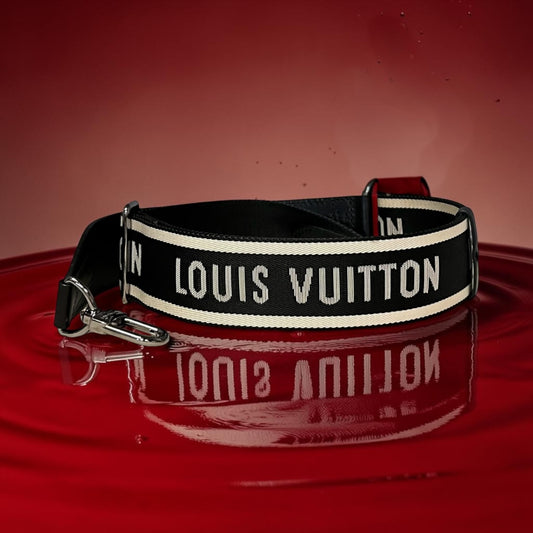 LOUIS VUITTON Bandoulière in Black & White