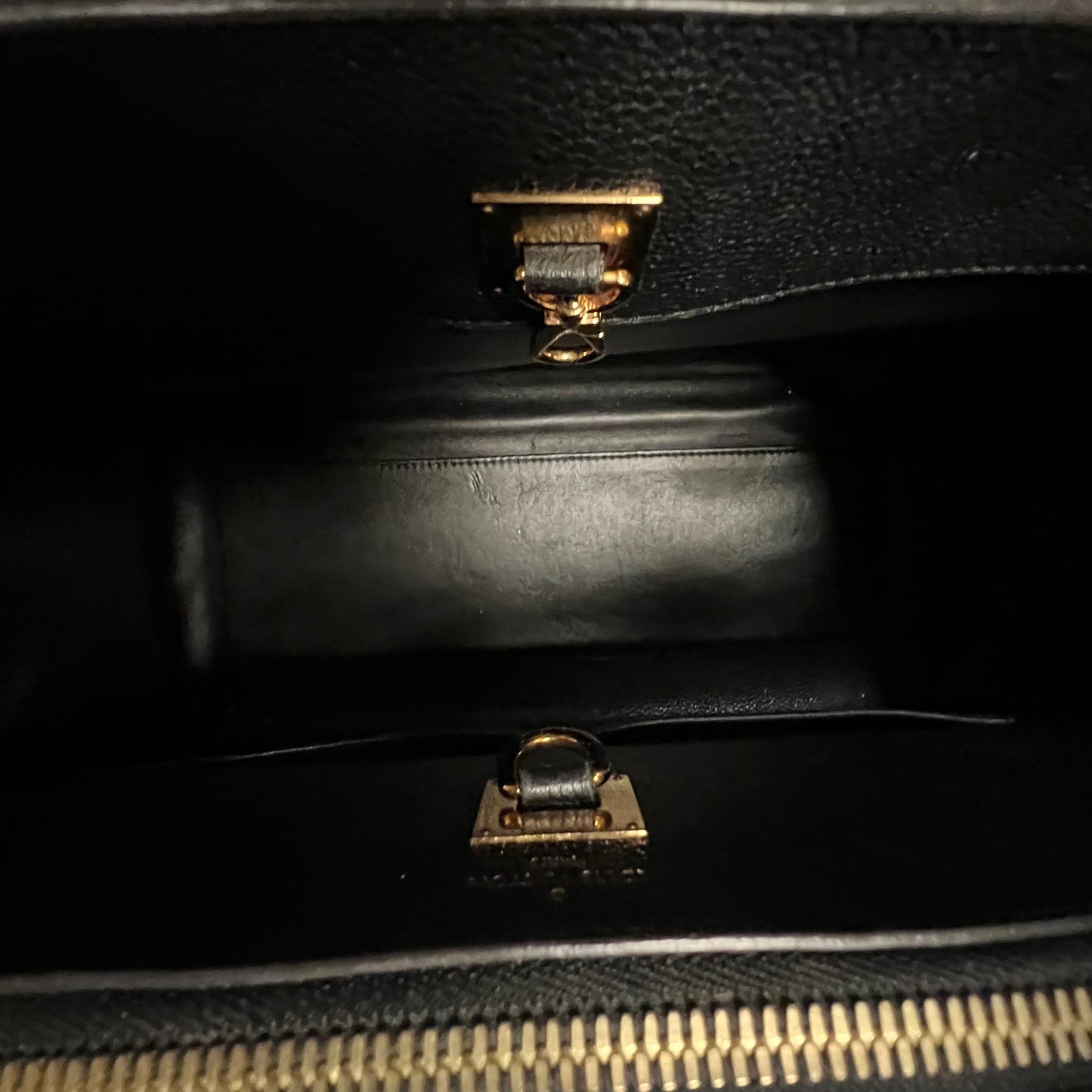 LOUIS VUITTON City Steamer MM in Black Galet Leather