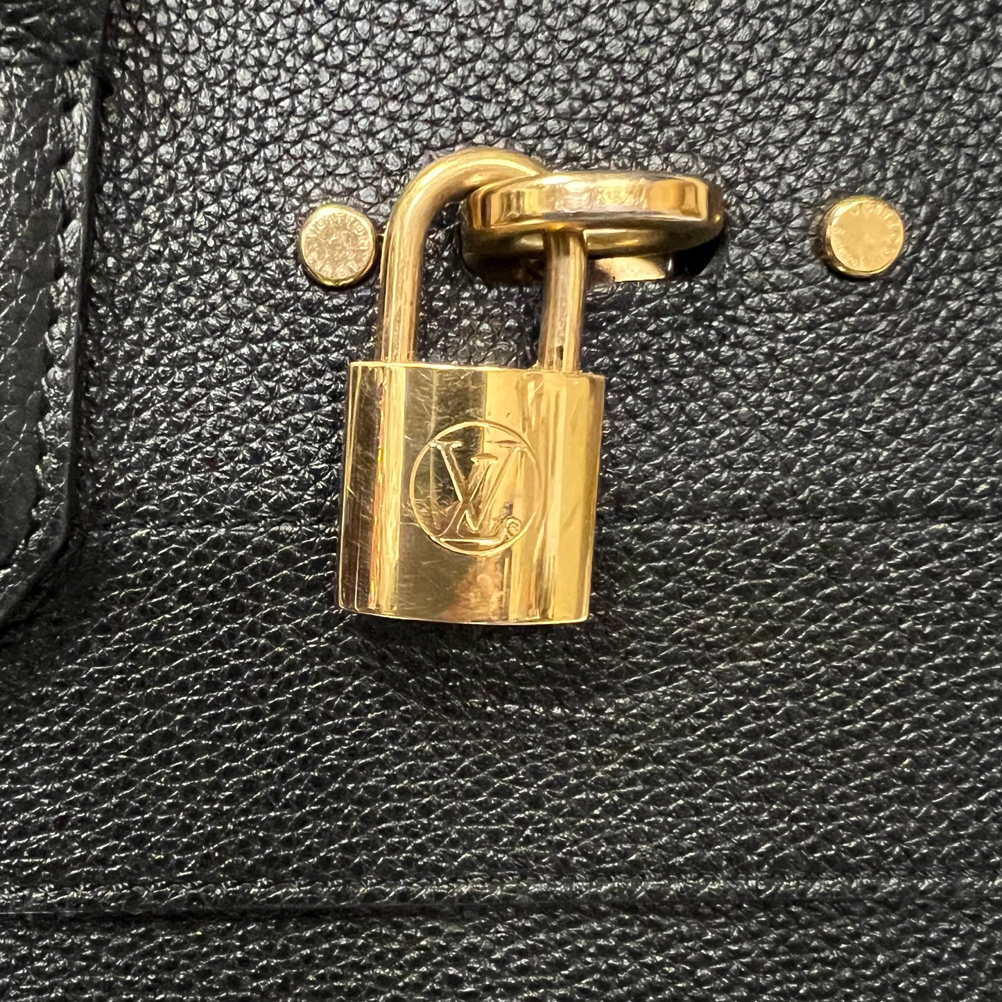 LOUIS VUITTON City Steamer MM in Black Galet Leather