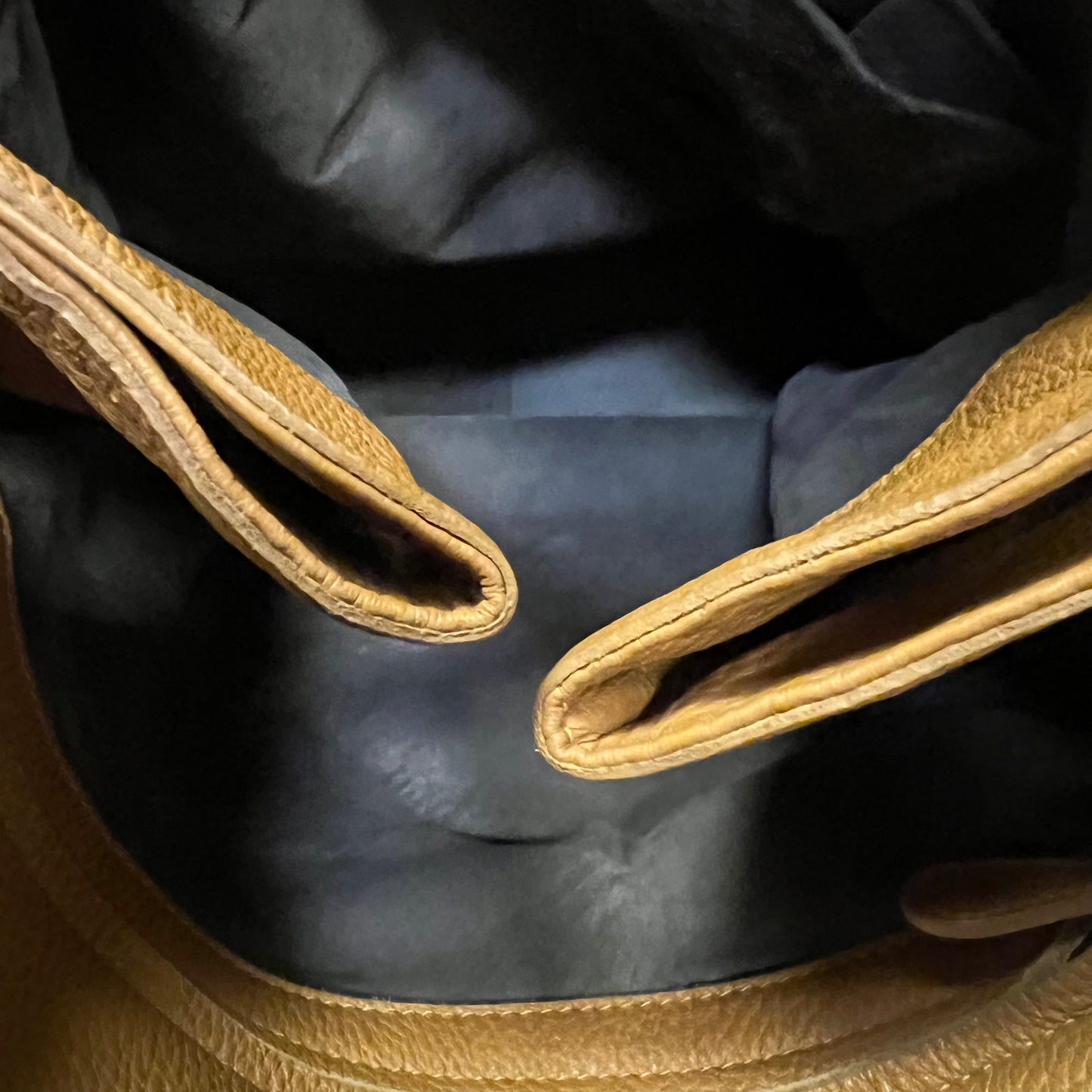 BOTTEGA VENETA Zip Around North South Tote