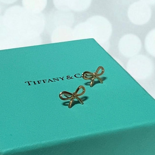 TIFFANY & Co. Bow Stud Earrings in 18K Gold