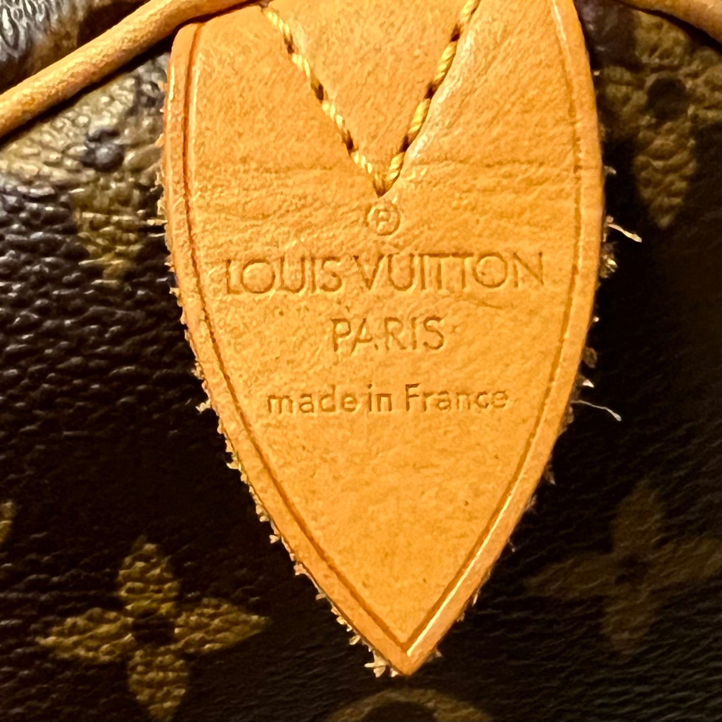 LOUIS VUITTON Speedy 30 in Monogram Canvas