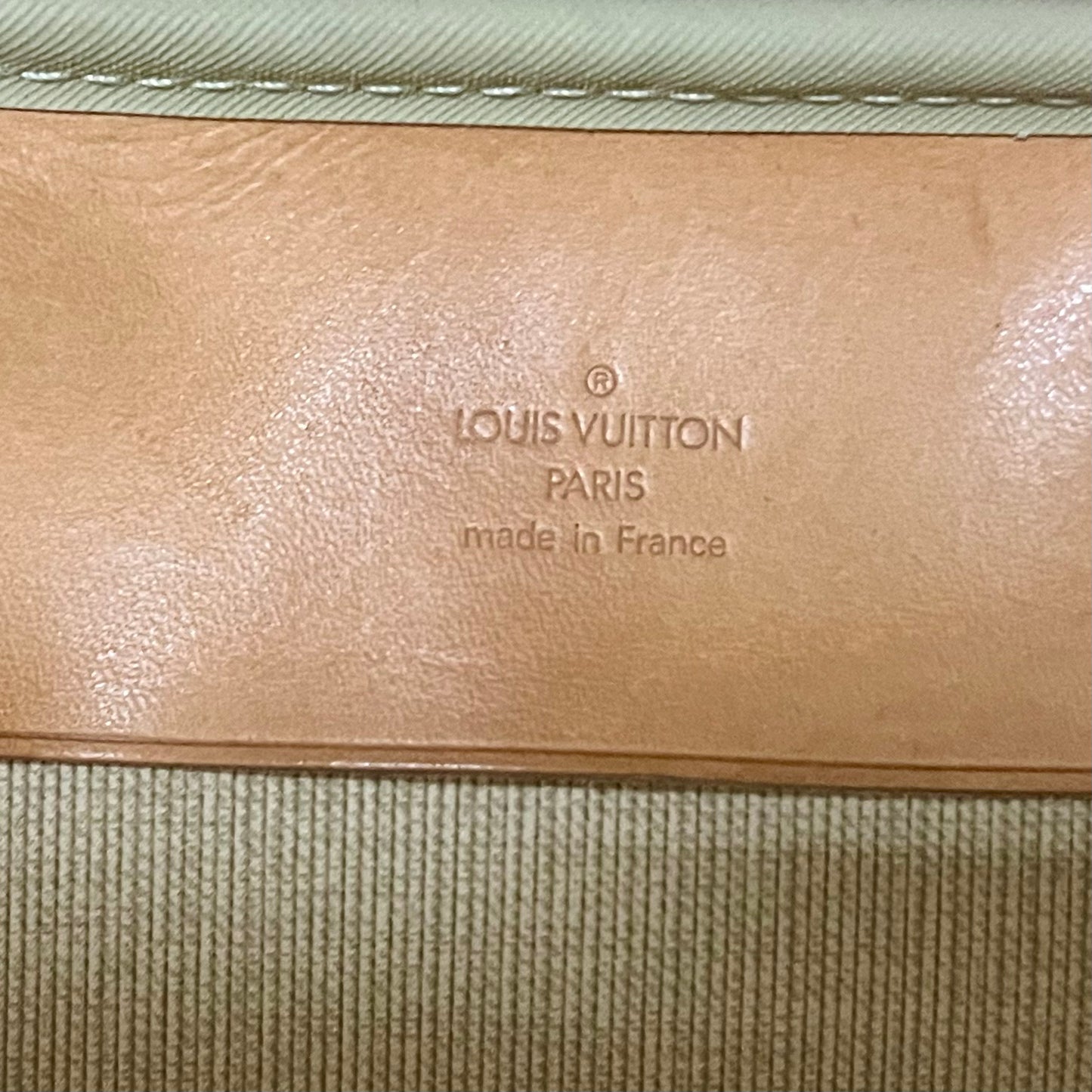 LOUIS VUITTON Sirius 45 Suitcase