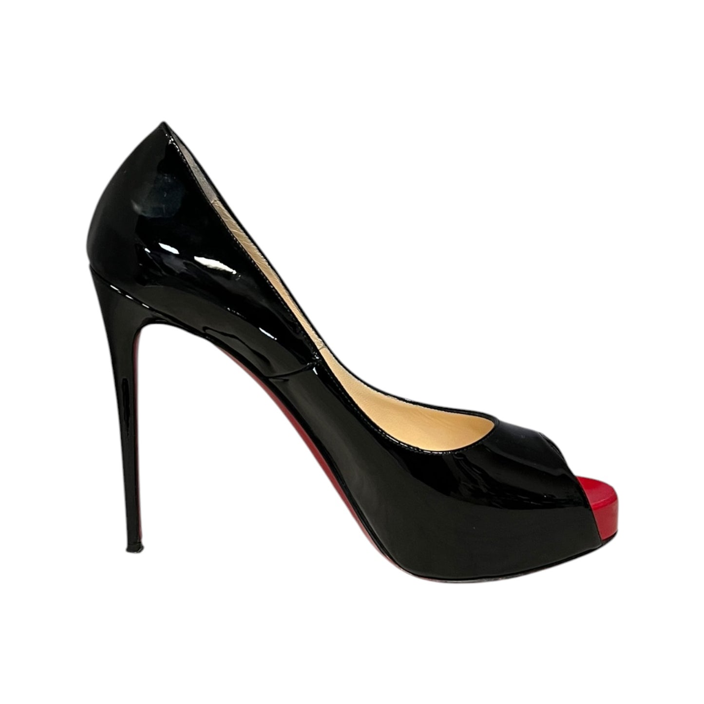 CHRISTIAN LOUBOUTIN Very Prive Patent Pumps in Black & Red | 37.5