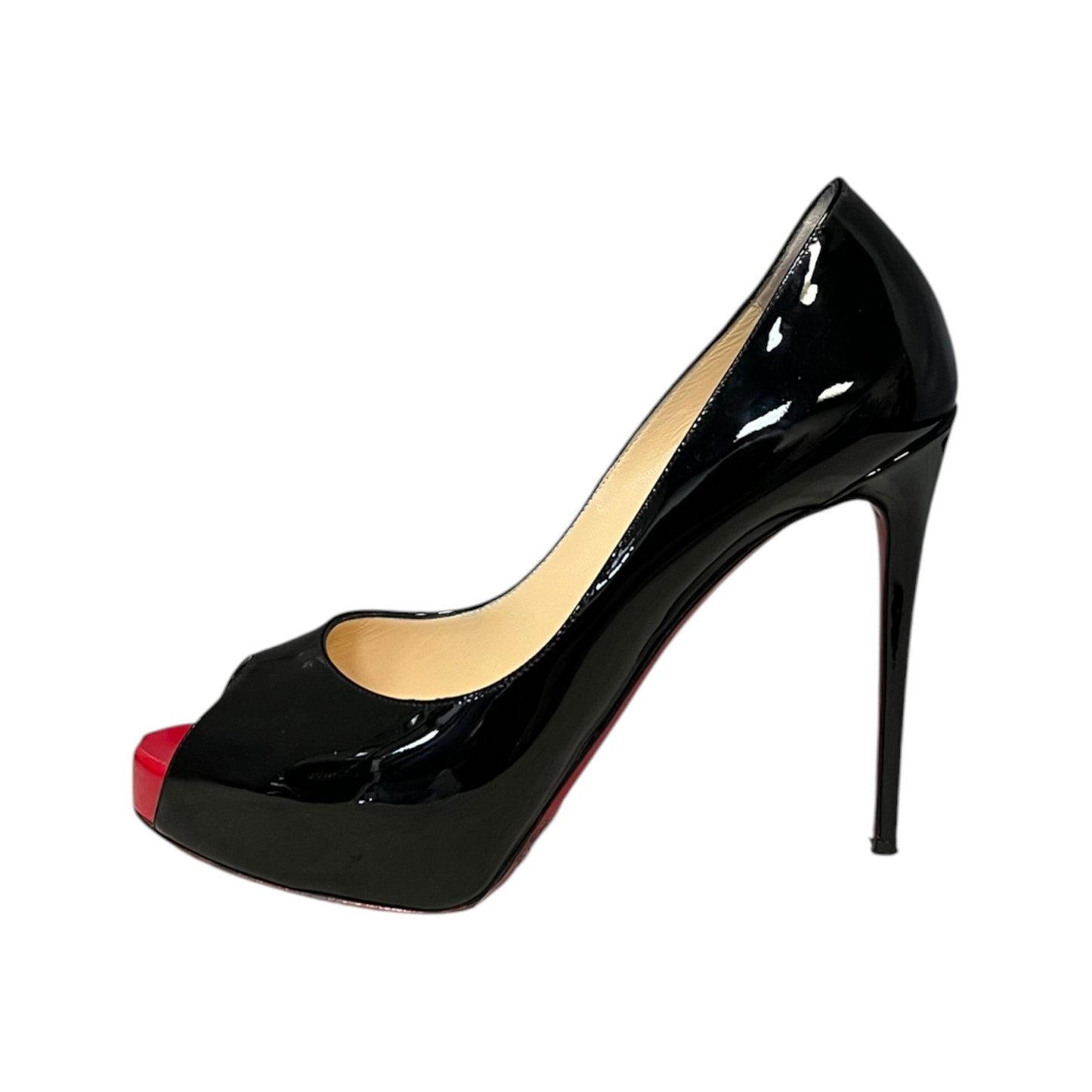 CHRISTIAN LOUBOUTIN Very Prive Patent Pumps in Black & Red | 37.5