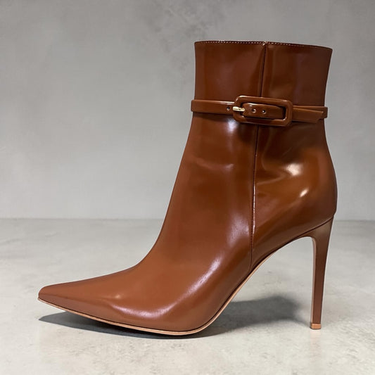 GIANVITO ROSSI Lynsay Hi Gloss Booties in Brown | 39.5