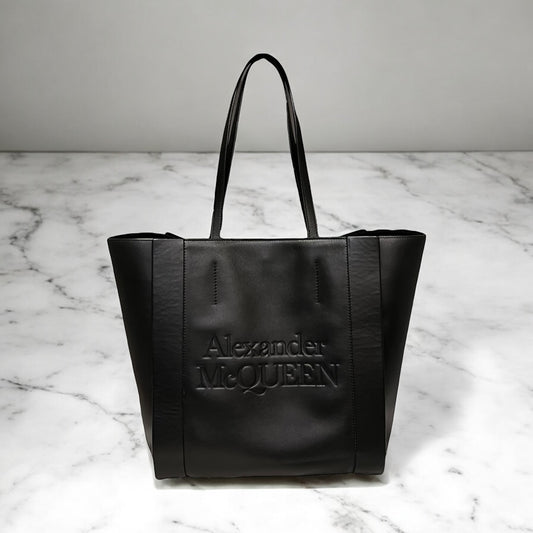 ALEXANDER MCQUEEN Signature Shopping Tote in Black