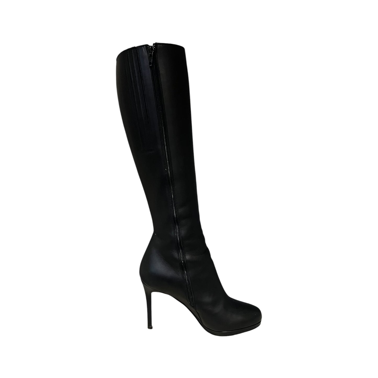 CHRISTIAN LOUBOUTIN Knee Boots in Black |