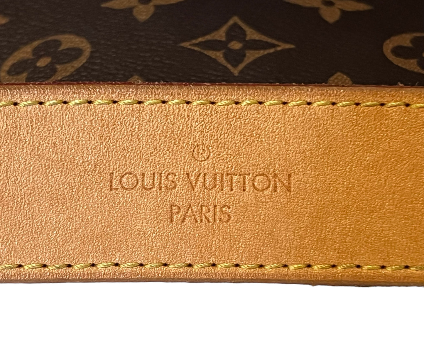 LOUIS VUITTON Graceful MM in Monogram Canvas