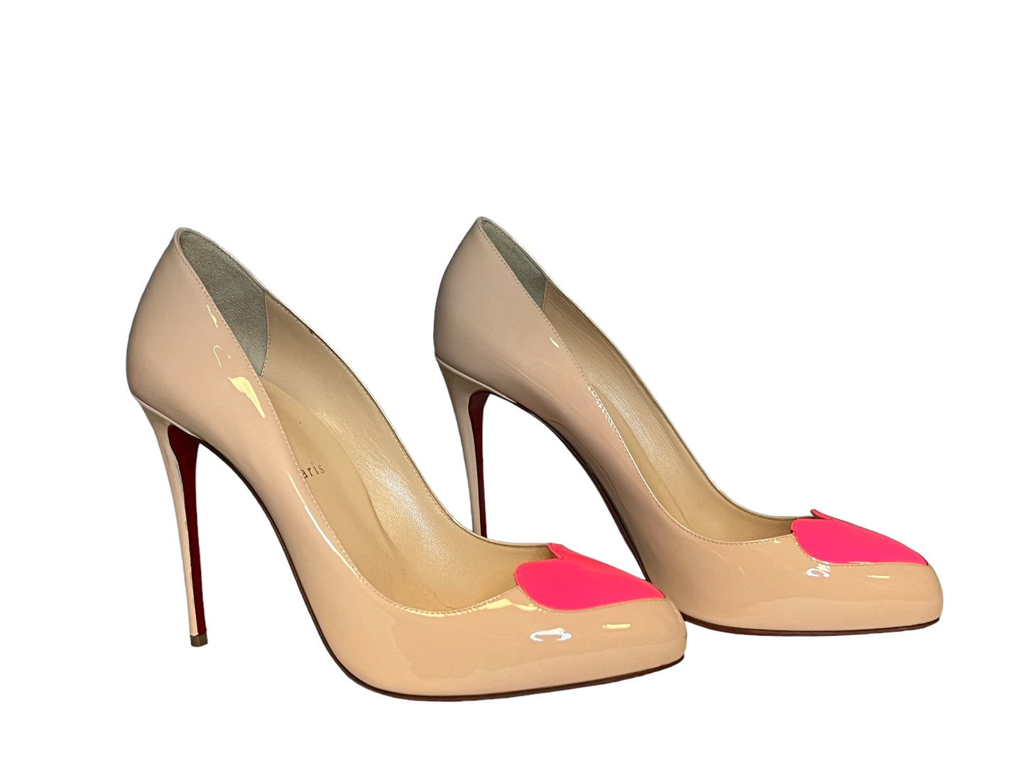 CHRISTIAN LOUBOUTIN Doracora Patent Pumps | 42