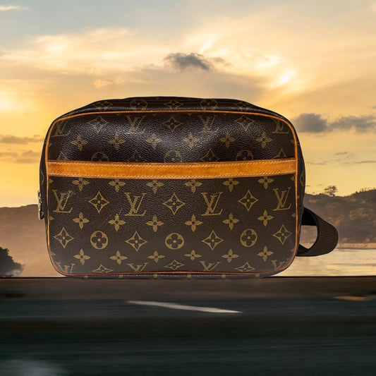 LOUIS VUITTON Monogram Reporter