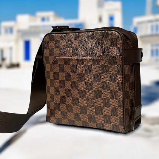 LOUIS VUITTON Olav Crossbody Messenger in Damier Ebene