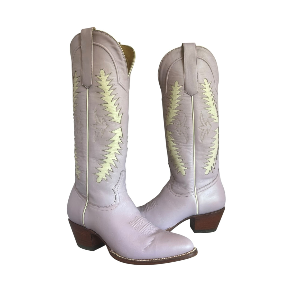 PETITE PALOMA Finnley Cowgirl Boots in Lavender