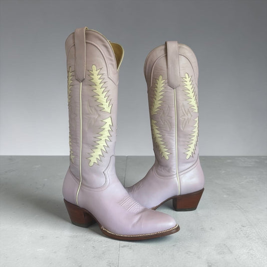 PETITE PALOMA Finnley Cowgirl Boots in Lavender