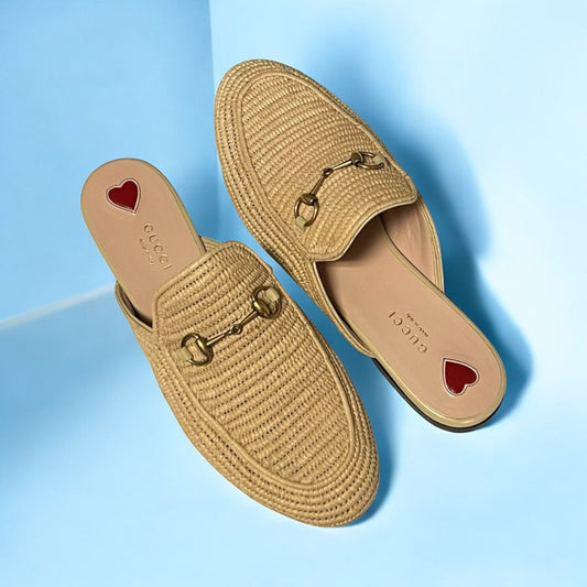 GUCCI Raffia Princetown Slippers | 39