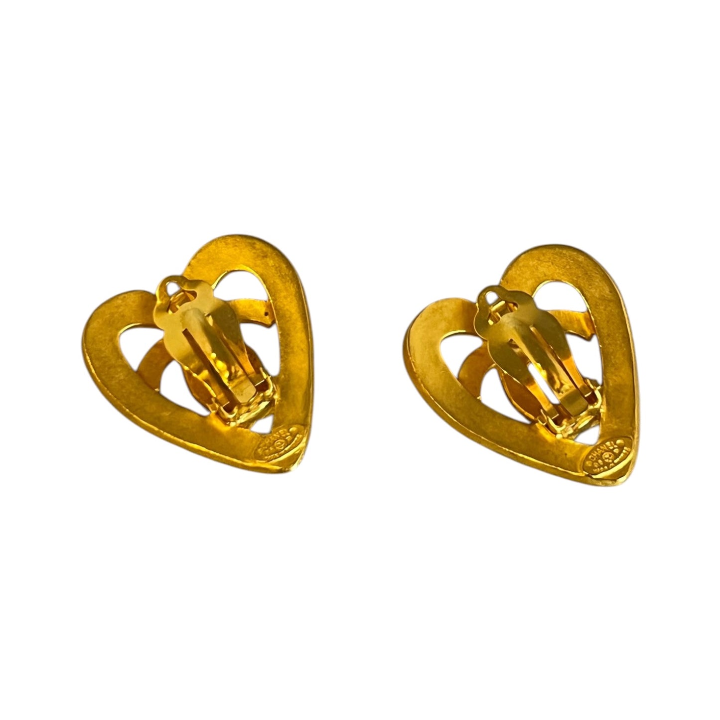CHANEL CC Heart Earrings Gold Tone Spring 1995