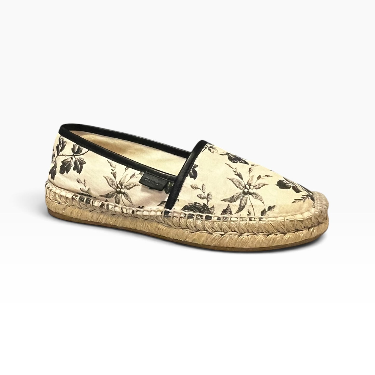 GUCCI Floral Espadrilles in Black & Ivory | 37.5