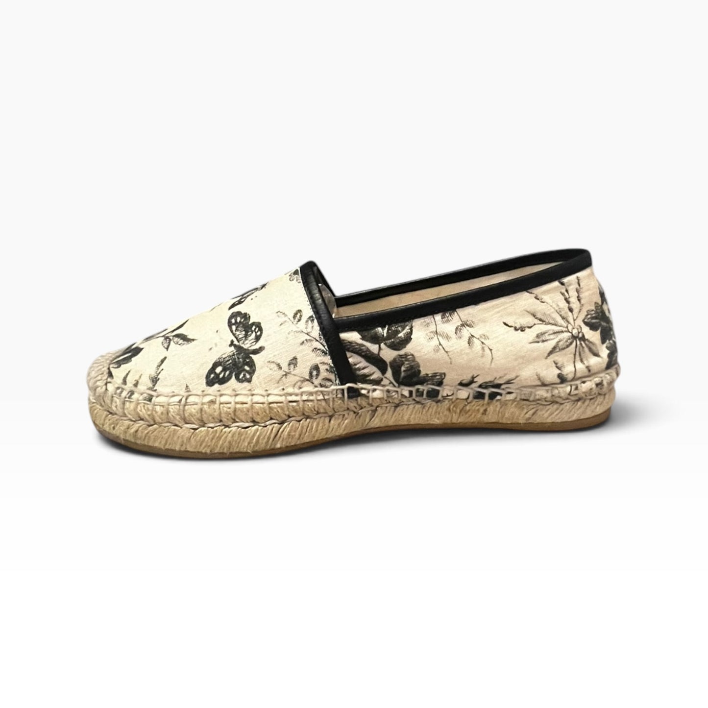 GUCCI Floral Espadrilles in Black & Ivory | 37.5