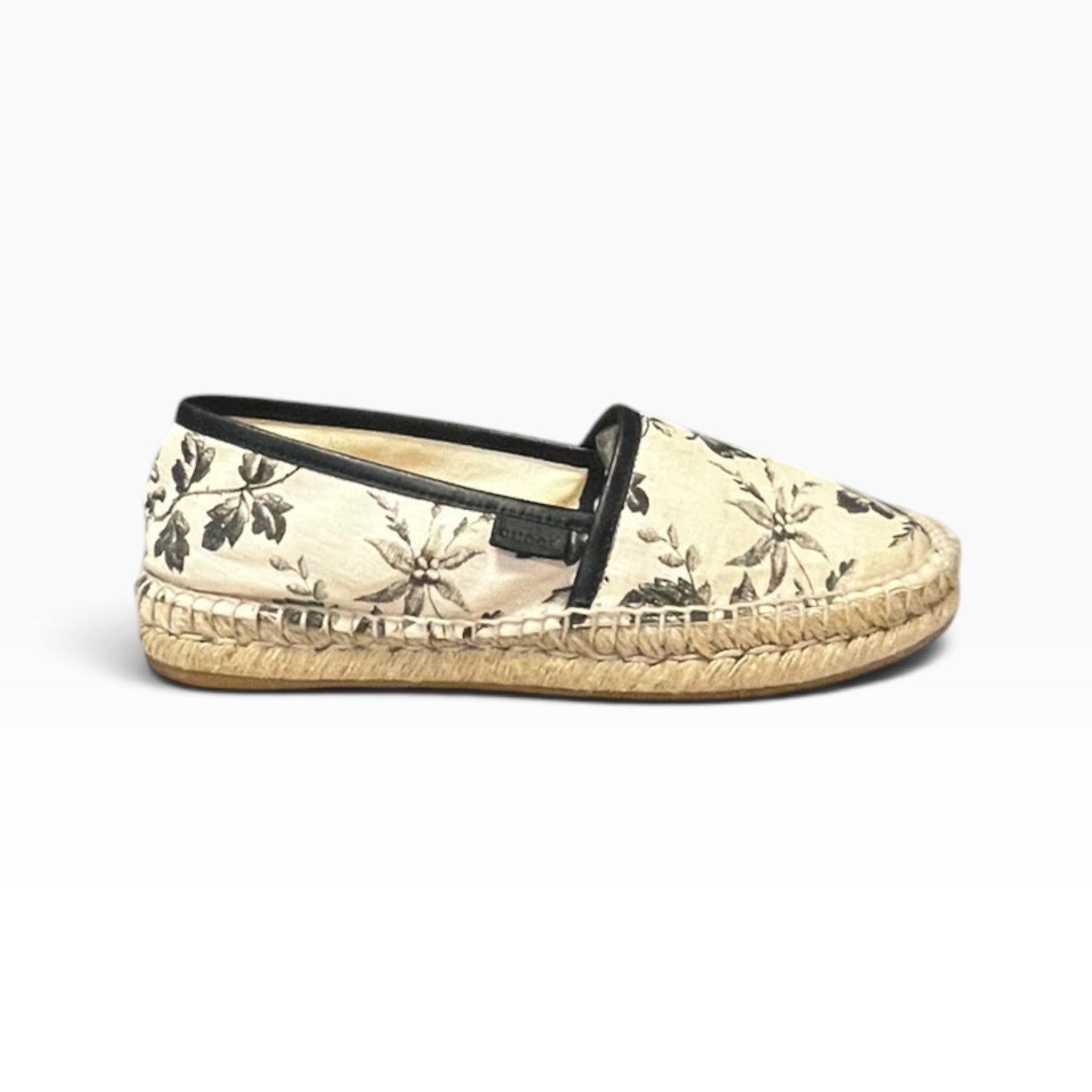 GUCCI Floral Espadrilles in Black & Ivory | 37.5