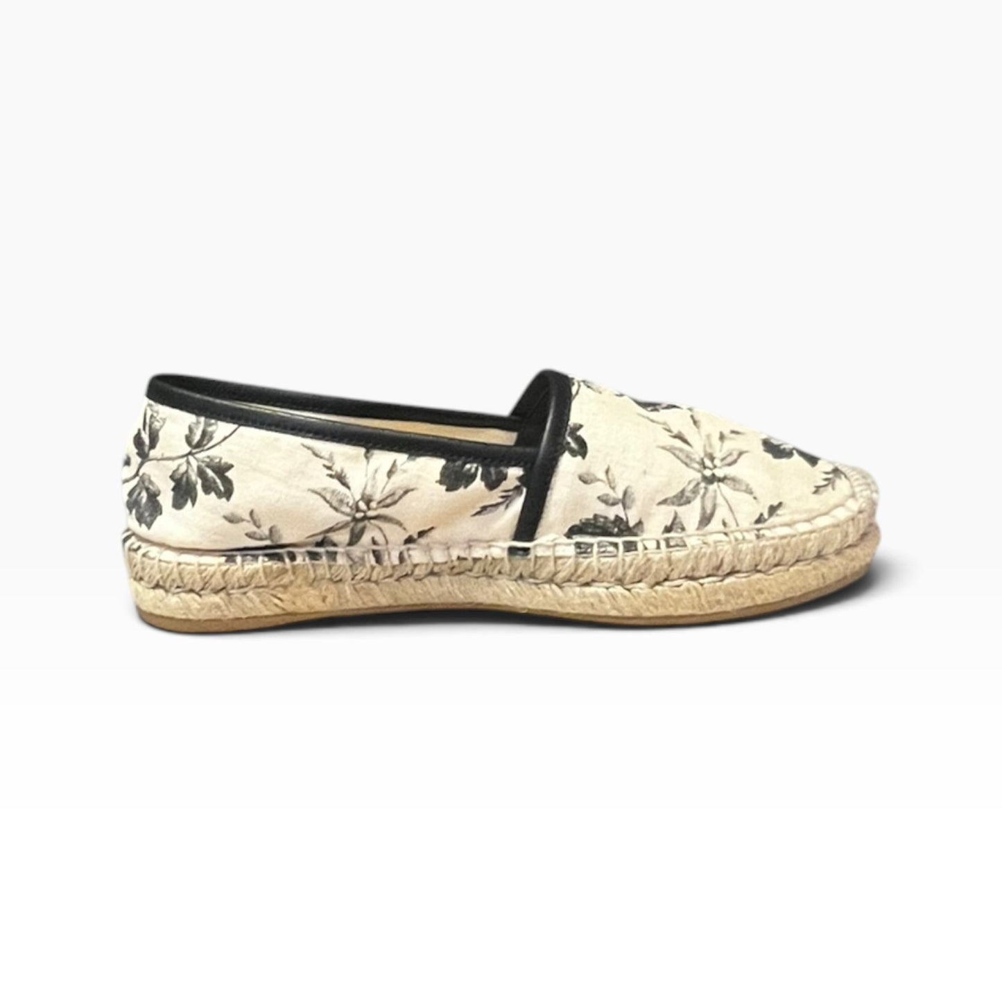 GUCCI Floral Espadrilles in Black & Ivory | 37.5